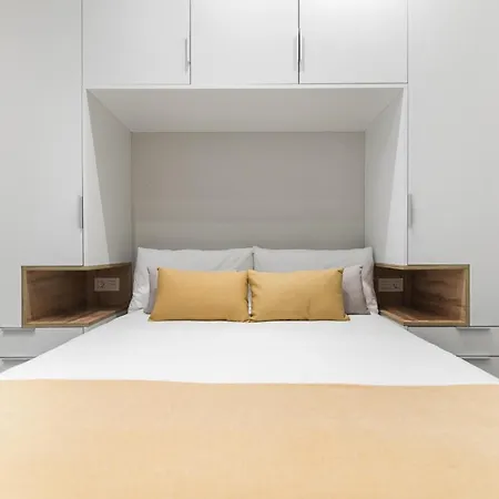 Home2book Art & Design Palmas Center *
